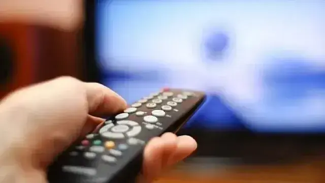 برنامه آخر هفته پخش فیلم‌های سینمایی شبکه‌های تلویزیون