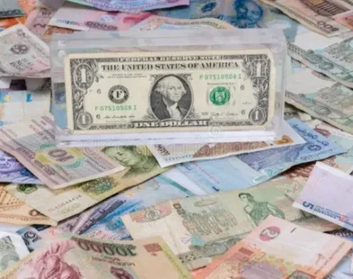 قیمت نهایی دلار، یورو و درهم امروز ۷ خرداد ۱۴۰۵